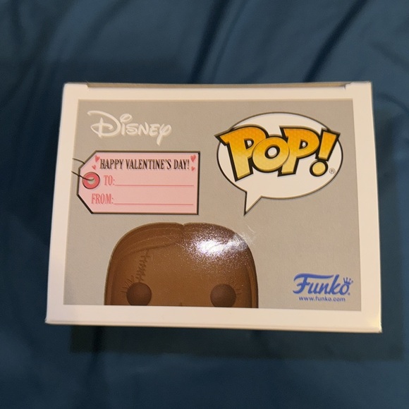 Funko Pop Sally 1416🆕 - Picture 5 of 6